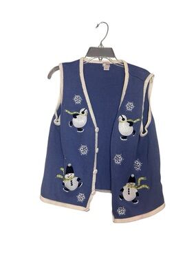 Navy Knit Sleeveless Shell with Cream Trim